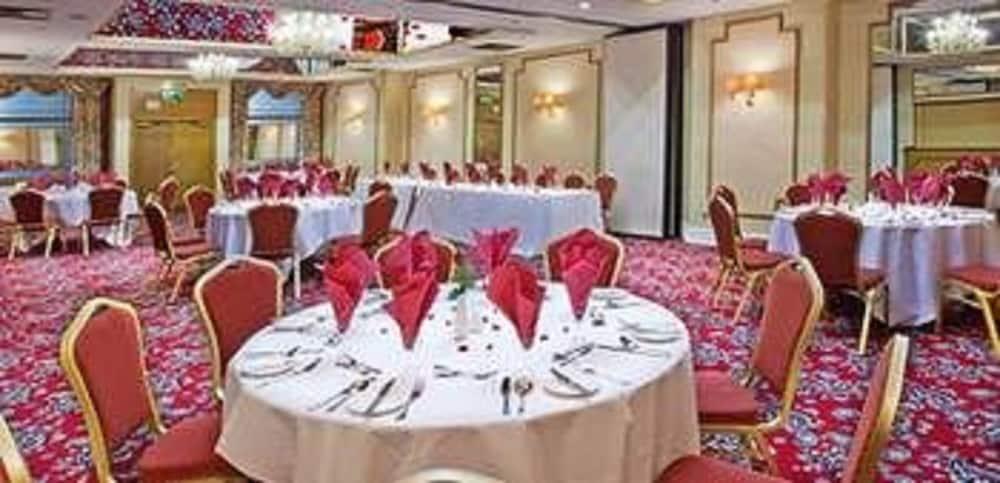 Britannia Hotel Wolverhampton Exterior foto