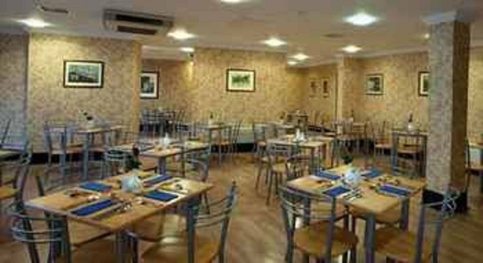 Britannia Hotel Wolverhampton Exterior foto